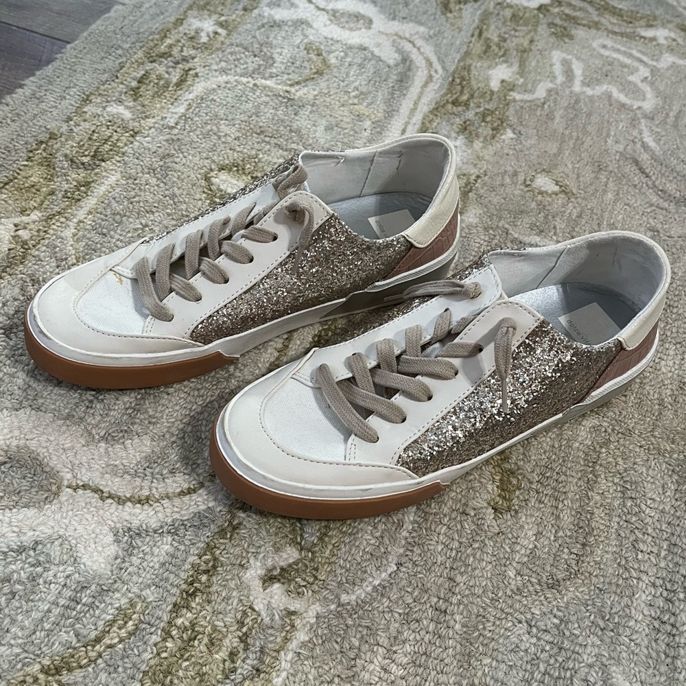 Dolce Vita Zalika Sneaker